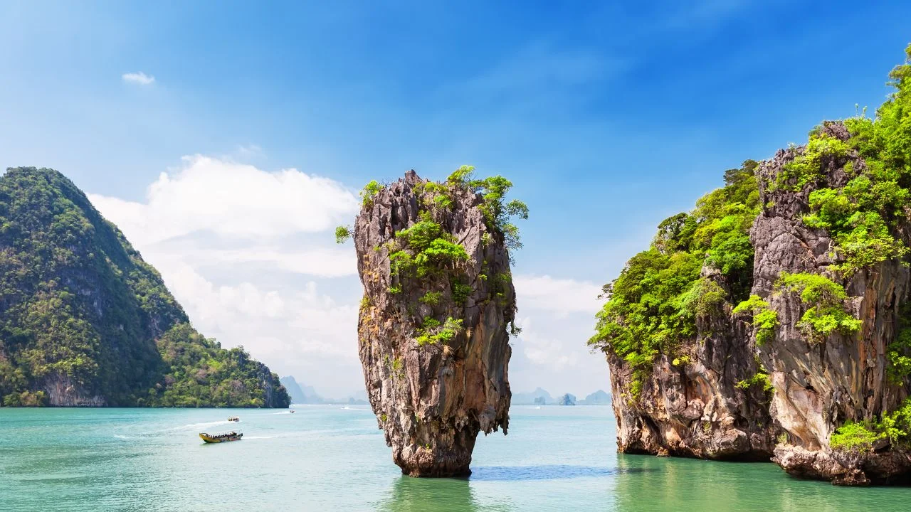 James Bond Island