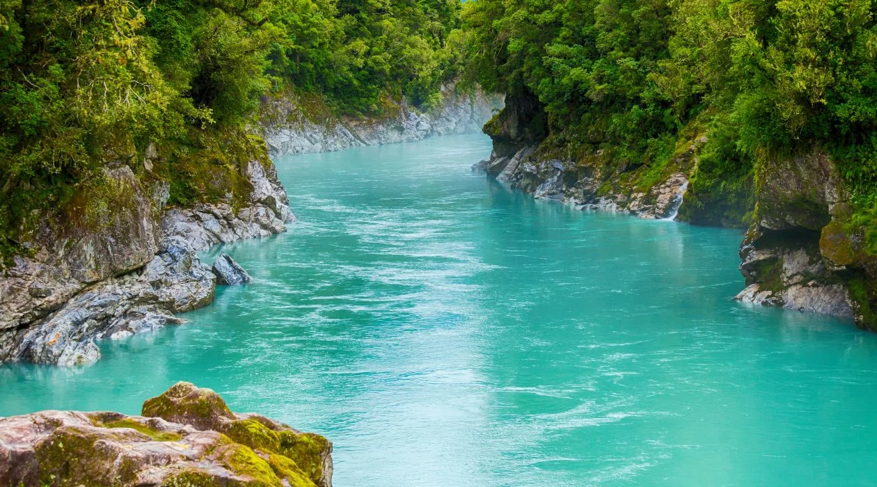 10 Places tourists shouldn’t miss in New Zealand